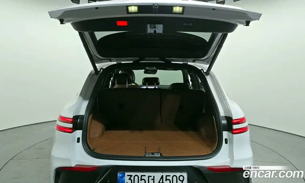 Genesis GV70 2025 2.5 гидро в Москве, фото 20