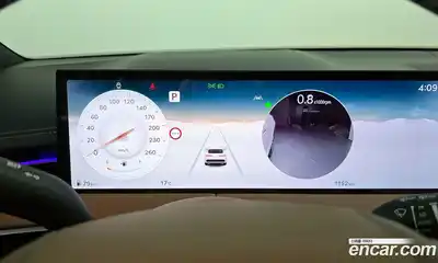Genesis GV70 2025 2.5 гидро в Москве, миниатюра 8