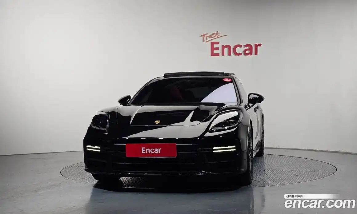 Porsche Panamera 2025 4.0 гидро в Москве № 968182, фото 3