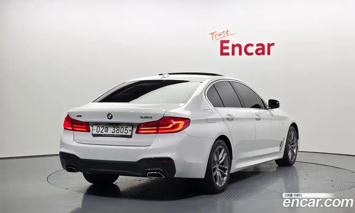BMW 5-Series 2017 2.0 гидро в Москве № 968699, фото 2