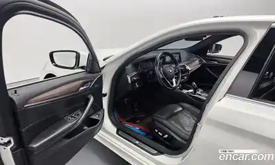 BMW 5-Series 2017 2.0 гидро в Москве № 968699, миниатюра 10