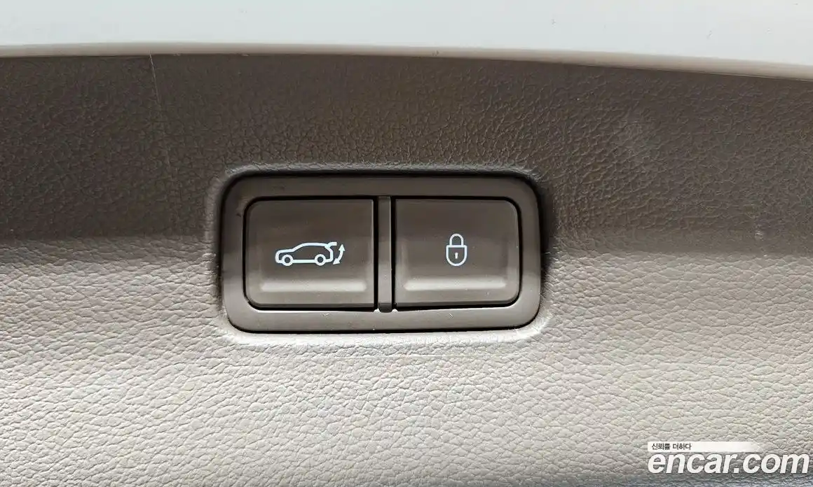 Genesis GV80 2023 2.5 Автомат в Москве № 973219, фото 18