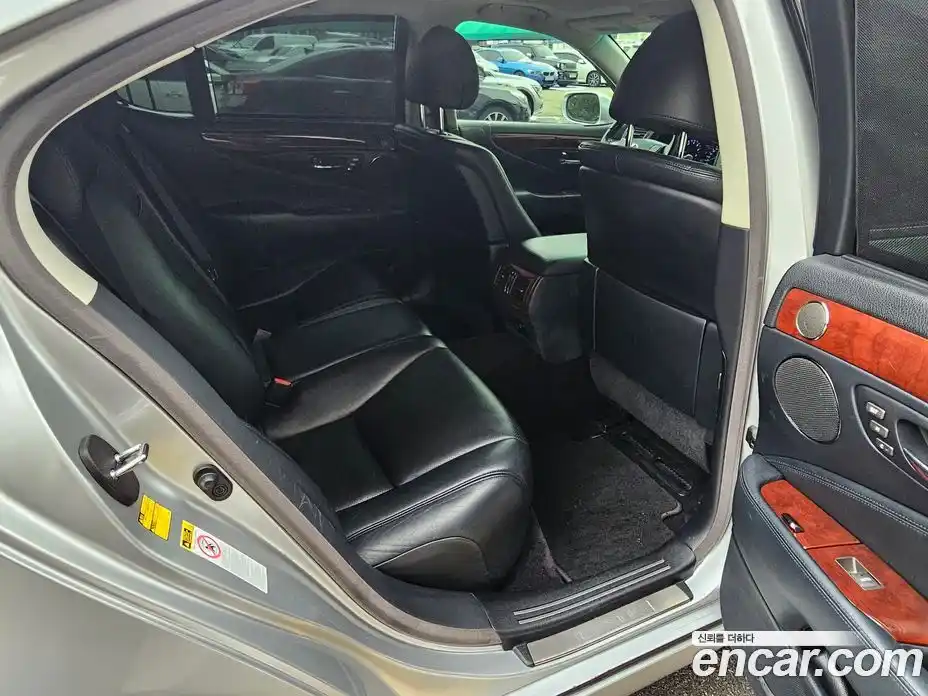 Lexus LS 2011 4.6 гидро в Москве № 975982, фото 10