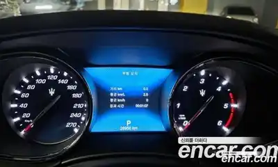 Maserati Quattroporte 2020 3.0 гидро в Москве № 976451, миниатюра 9