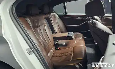BMW 5-Series 2018 2.0 гидро в Москве № 1001080, миниатюра 12