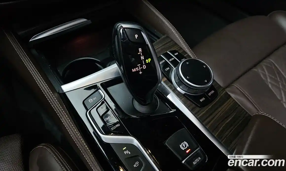 BMW 5-Series 2018 2.0 гидро в Москве № 1001080, фото 9