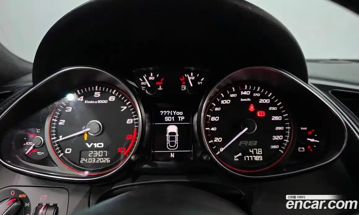 Audi R8 2012 5.2 гидро в Москве № 1002272, фото 8