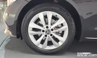 Mercedes-Benz C-Class 2020 2.0 гидро в Москве № 1005438, миниатюра 4