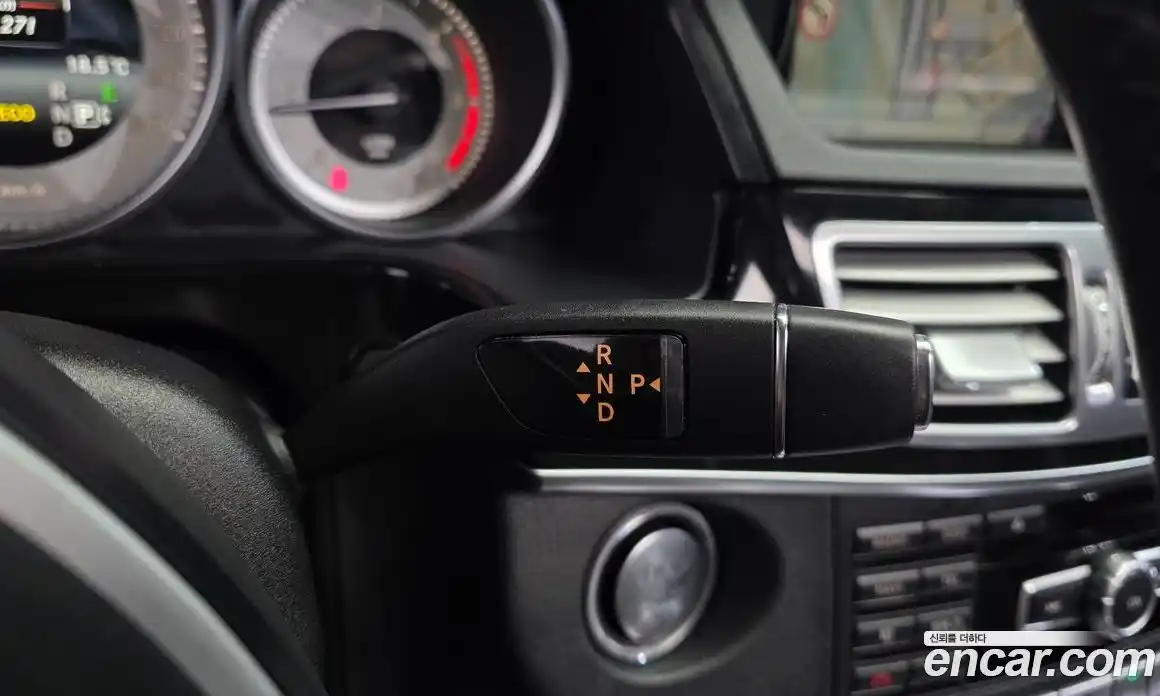 Mercedes-Benz E-Class 2013 2.1 гидро в Москве № 1006306, фото 9