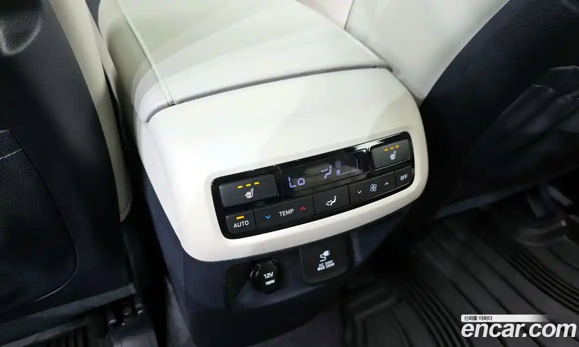 Hyundai Palisade 2021 2.2 Автомат в Москве № 1008778, фото 19