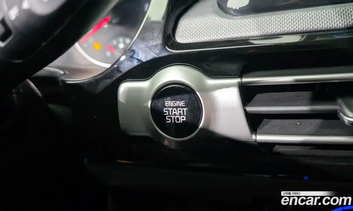 Kia Seltos 2019 1.6 Автомат в Москве № 1009439, фото 18