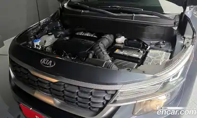 Kia Seltos 2019 1.6 Автомат в Москве № 1009439, миниатюра 6