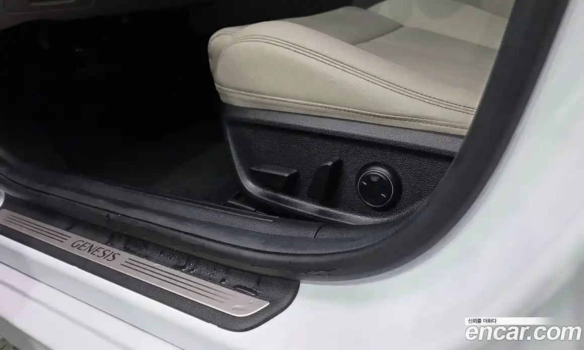 Genesis G70 2022 2.0 гидро в Москве № 1010044, фото 18