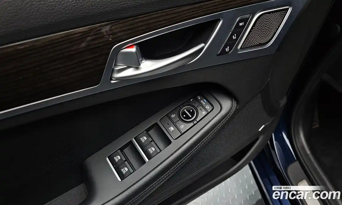 Genesis G80 2019 3.3 Автомат в Москве № 1010295, фото 17