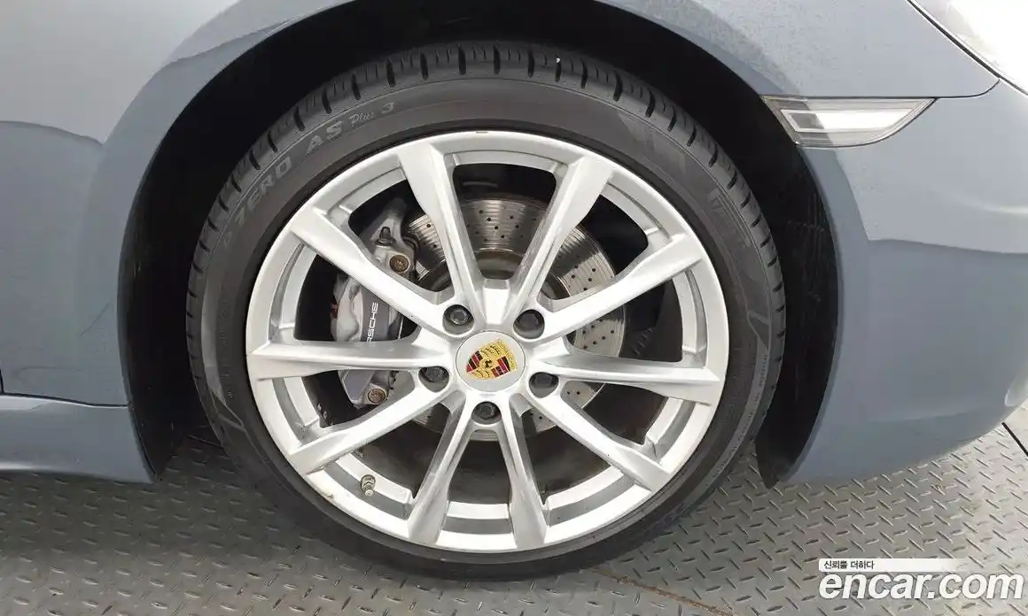 Porsche 718 2017 2.0 гидро в Москве № 1010810, фото 5