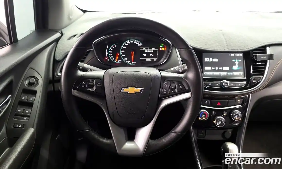 Chevrolet Trax 2017 1.4 Автомат в Москве № 1012489, фото 13