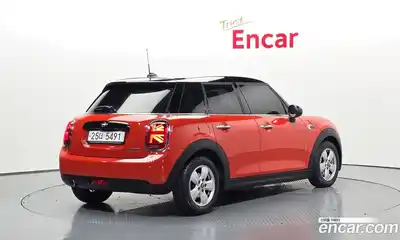 Mini Cooper 2019 1.5 гидро в Москве № 1013709, миниатюра 2