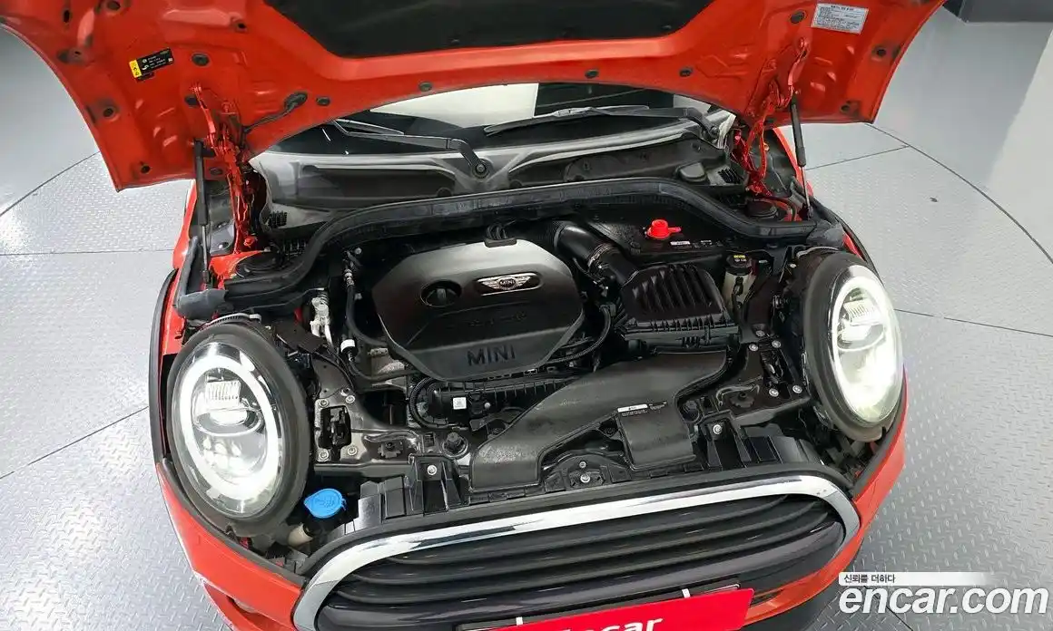 Mini Cooper 2019 1.5 гидро в Москве № 1013709, фото 6