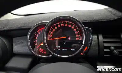 Mini Cooper 2019 1.5 гидро в Москве № 1013709, миниатюра 8