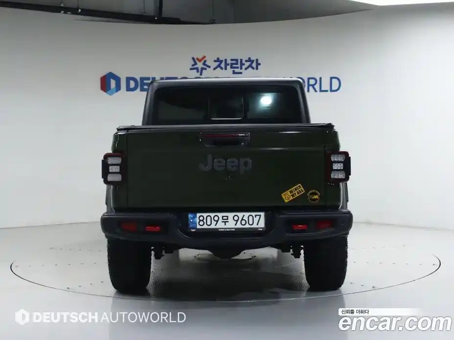 Jeep Gladiator 2021 3.6 гидро в Москве № 1014881, фото 4