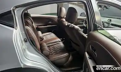 Honda HR-V 2018 1.8 гидро в Москве № 1015381, миниатюра 12