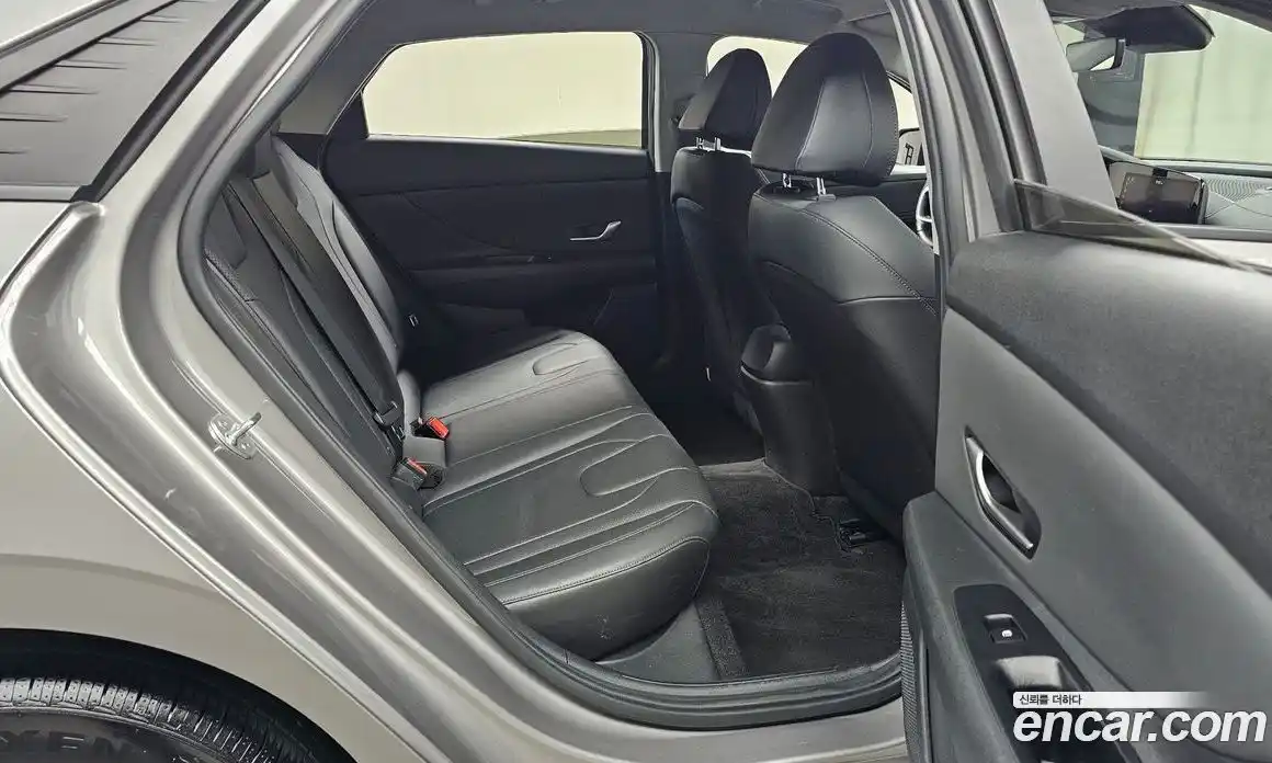 Hyundai Avante 2020 1.6 Автомат в Москве № 1065609, фото 12