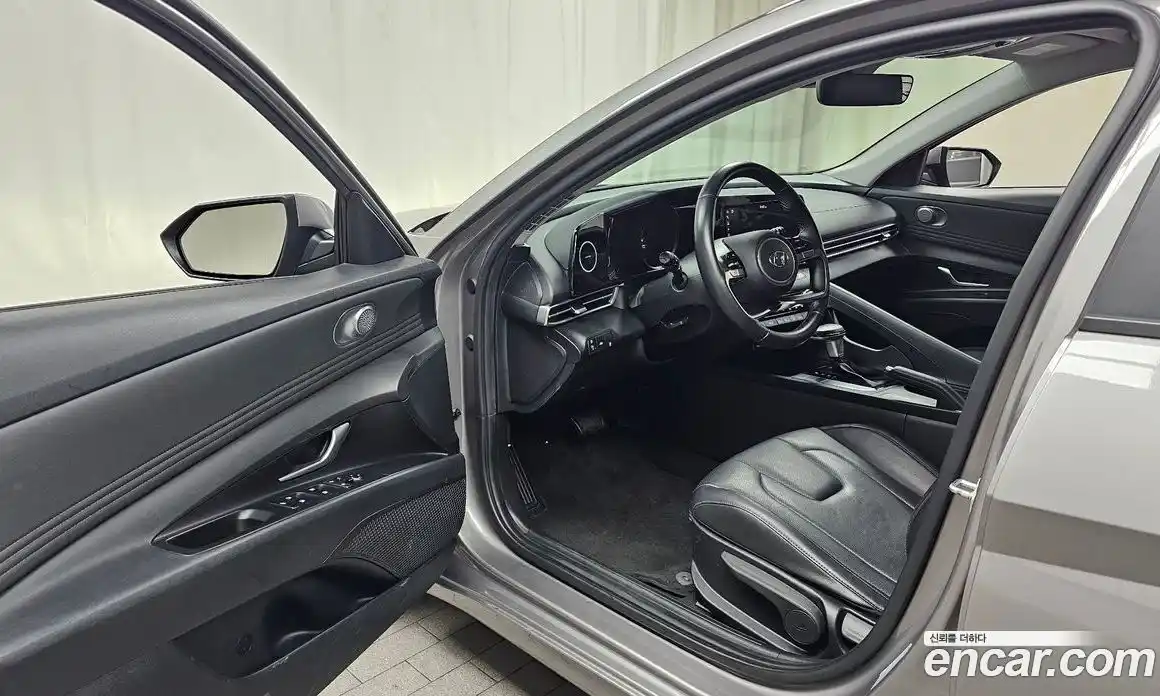 Hyundai Avante 2020 1.6 Автомат в Москве № 1065609, фото 10