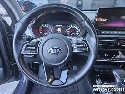 Kia Seltos 2021 1.6 Автомат в Москве № 1066011, миниатюра 12