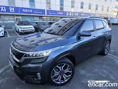 Kia Seltos 2021 1.6 Автомат в Москве № 1066011, миниатюра 2