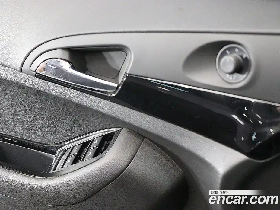 Chevrolet Orlando 2011 2.0 Автомат в Москве № 1068292, фото 12