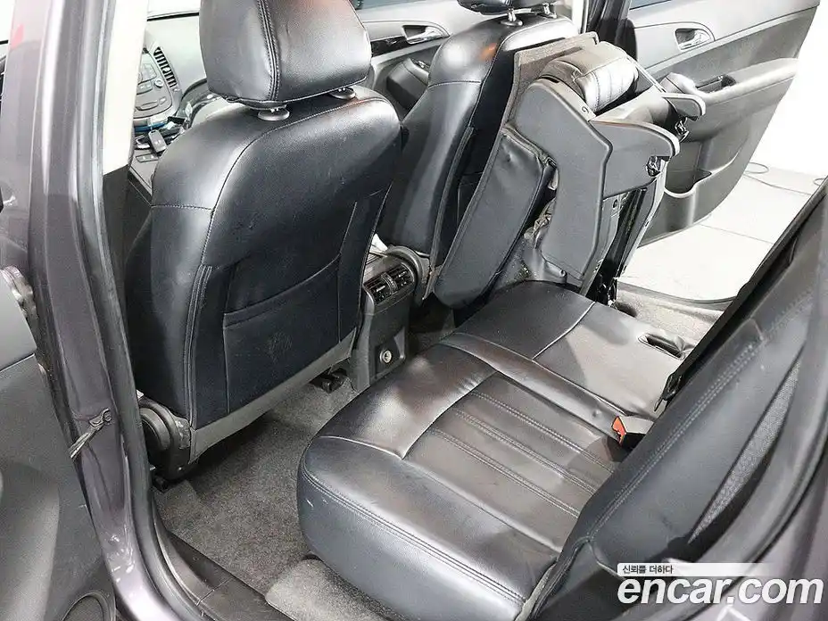 Chevrolet Orlando 2011 2.0 Автомат в Москве № 1068292, фото 15