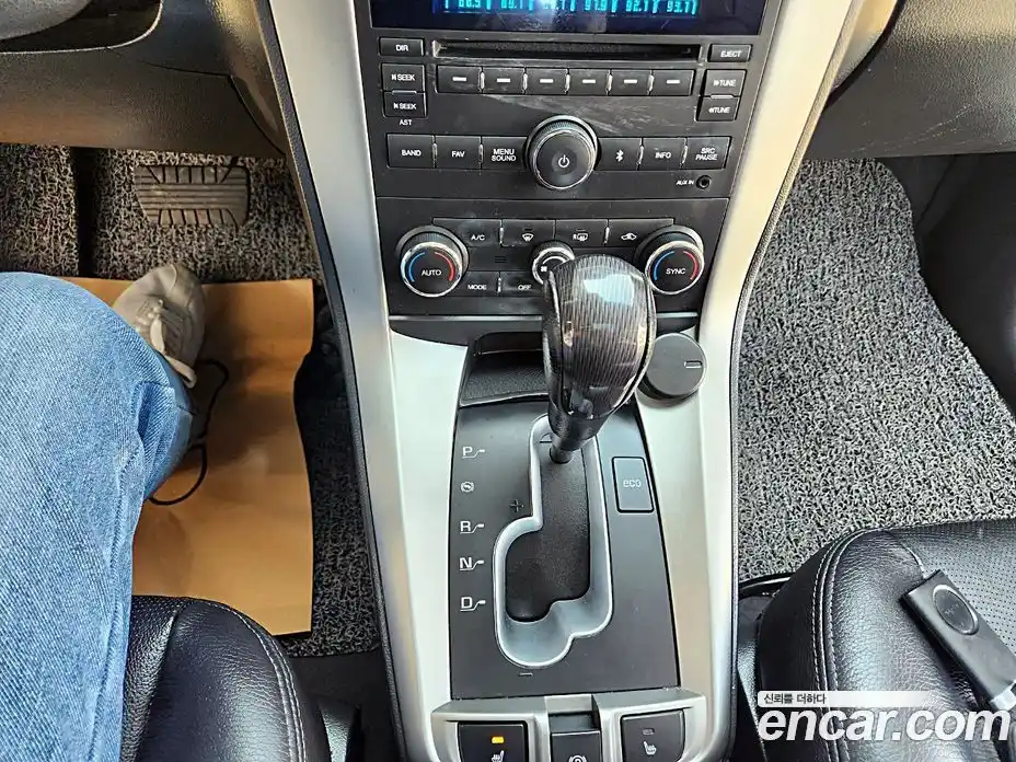 Chevrolet Captiva 2014 2.0 Автомат в Москве № 1068490, фото 9