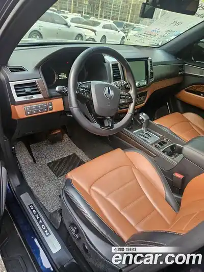 SsangYong Rexton 2018 2.2 Автомат в Москве № 1080835, миниатюра 4