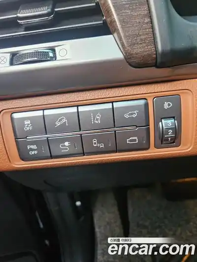 SsangYong Rexton 2018 2.2 Автомат в Москве № 1080835, миниатюра 8