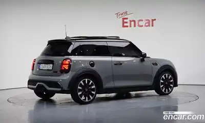 Mini Cooper 2021 2.0 гидро в Москве № 136690, миниатюра 2