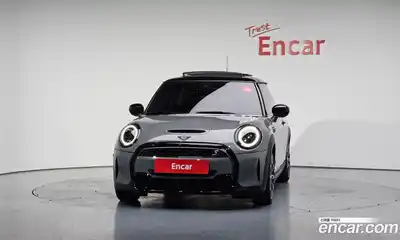 Mini Cooper 2021 2.0 гидро в Москве № 136690, миниатюра 3