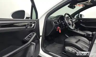 Porsche Macan 2017 3.0 гидро в Москве № 146417, миниатюра 11