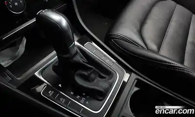 Volkswagen Golf 2015 1.6 гидро в Москве № 153800, миниатюра 9