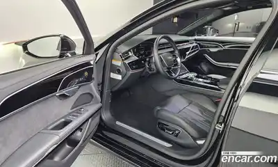 Audi A8 2023 3.0 гидро в Москве № 162468, миниатюра 10