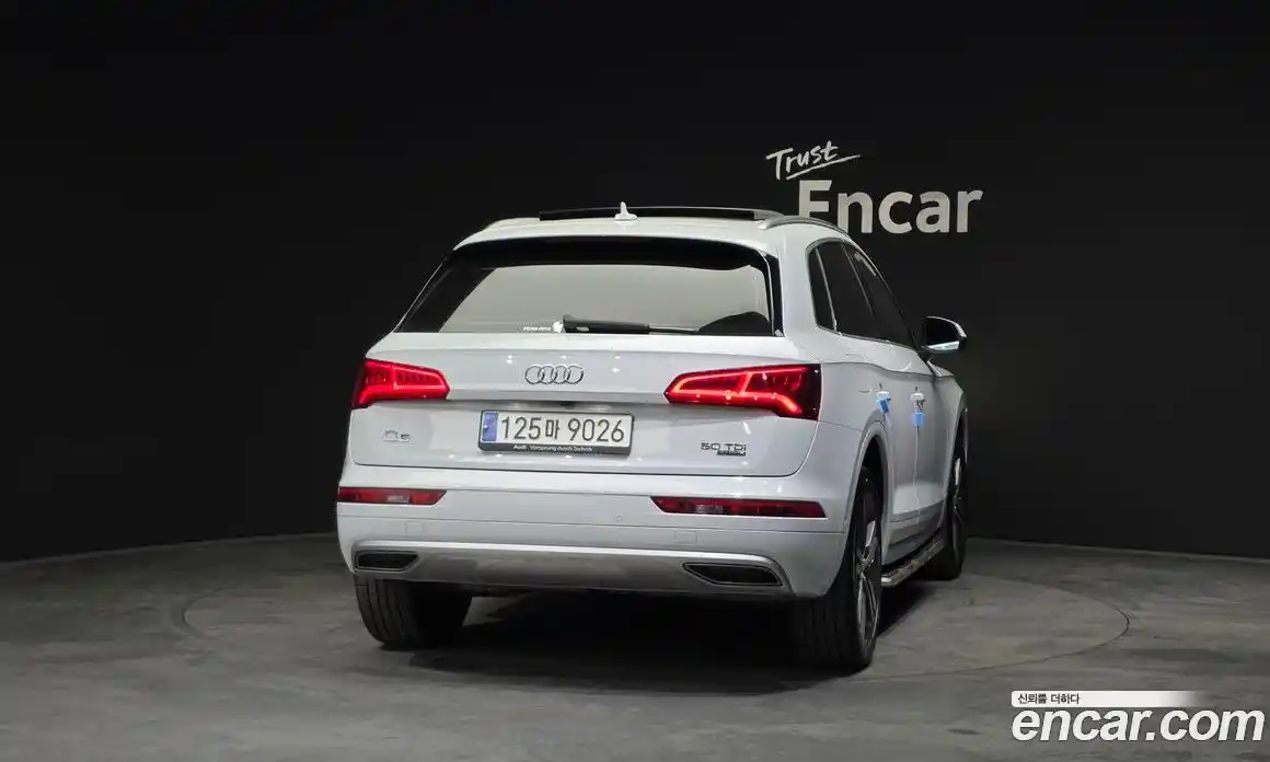 Audi Q5 2020 3.0 гидро в Москве № 163693, фото 4