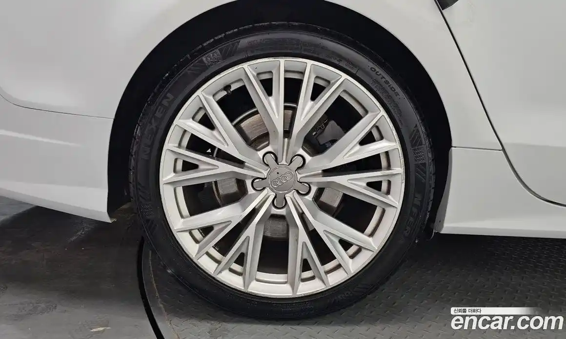 Audi A7 2015 3.0 гидро в Москве № 163793, фото 5