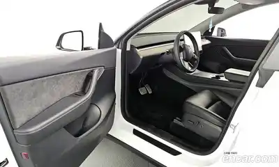 Tesla Model Y 2022 0.2 гидро в Москве № 167630, миниатюра 10