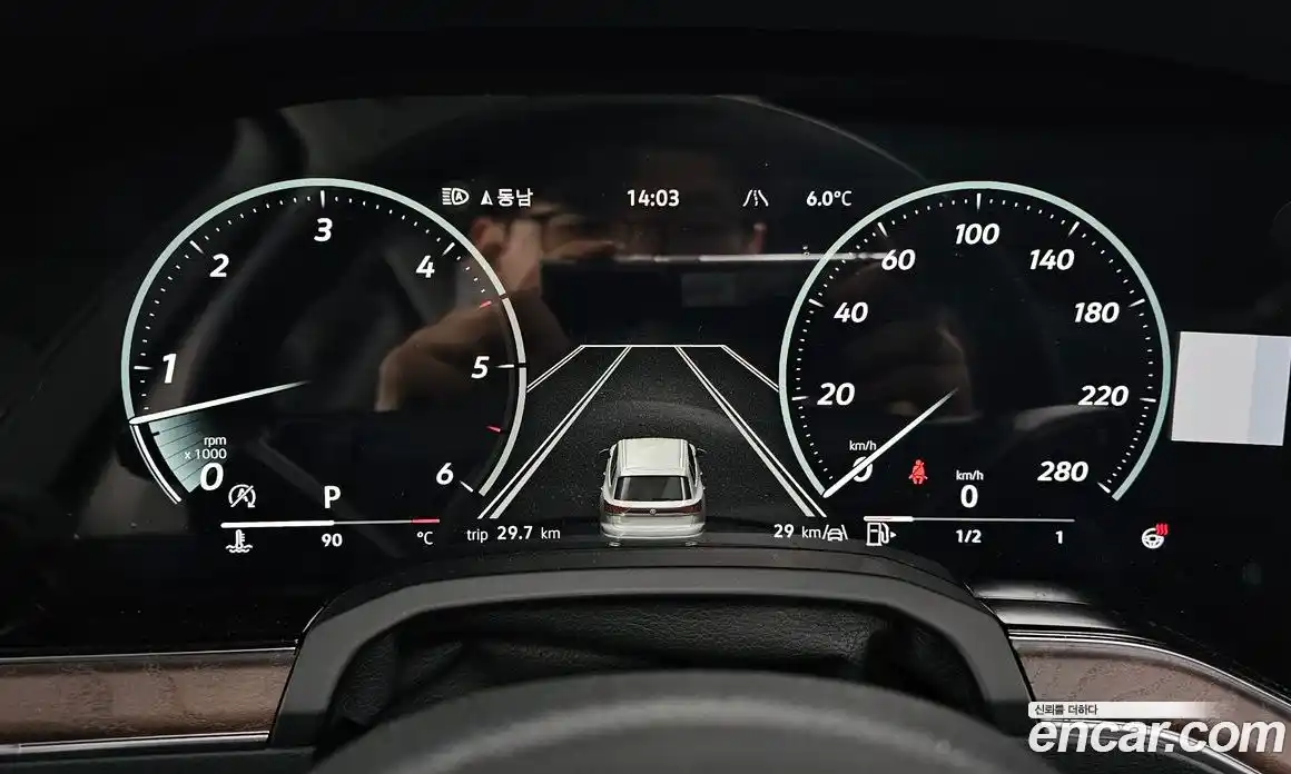 Volkswagen Touareg 2025 3.0 гидро в Москве № 168355, фото 8