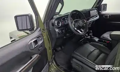 Jeep Wrangler 2024 2.0 гидро в Москве № 169345, миниатюра 12