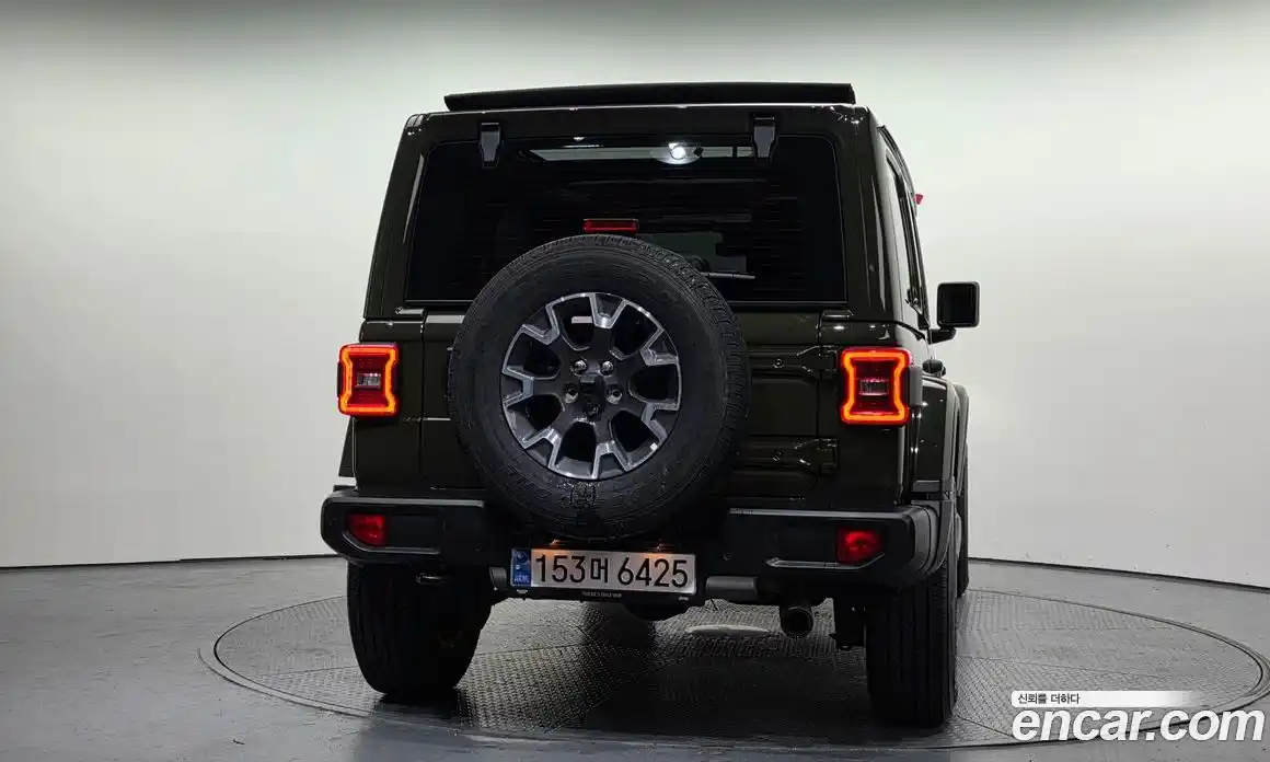 Jeep Wrangler 2024 2.0 гидро в Москве № 169345, фото 4