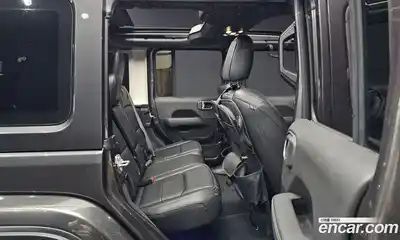Jeep Wrangler 2022 2.0 гидро в Москве № 169422, миниатюра 12