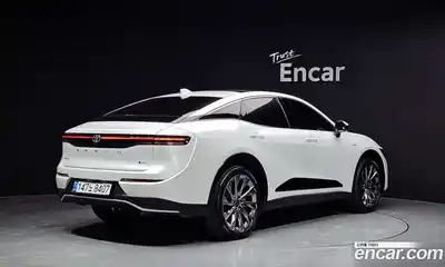 Toyota Crown 2024 2.5 гидро в Москве № 170202, миниатюра 2