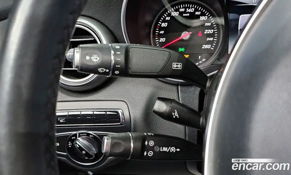 Mercedes-Benz C-Class 2016 2.0 гидро в Москве № 184156, фото 19