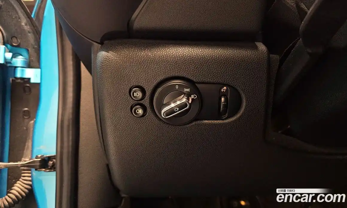 Mini Cooper 2019 1.5 гидро в Москве № 187656, фото 18