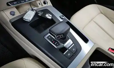 Audi Q5 2023 2.0 гидро в Москве № 196009, миниатюра 9